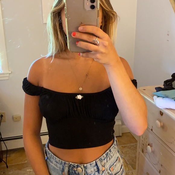 Verge girl black crop top with rouched front - Picture 3 of 4